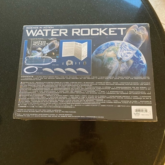 4M Water Rocket, Science Kit to Build Your own Rocket - Picture 4 of 4